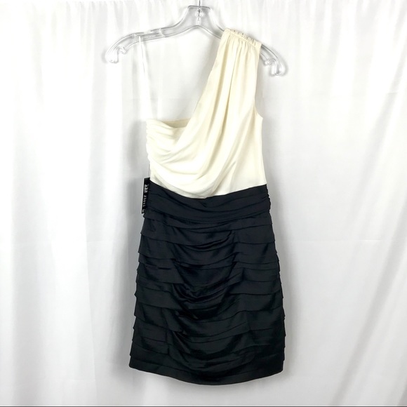 Express Dresses & Skirts - Express one shoulder color block cocktail dress